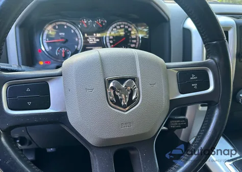 2011 Dodge Ram 1500 z USA, uszkodzony, nr VIN 1D7RB1CT5BS543872